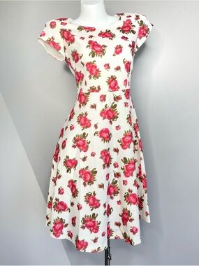 Pink Floral Short Sleeves Swing Dress